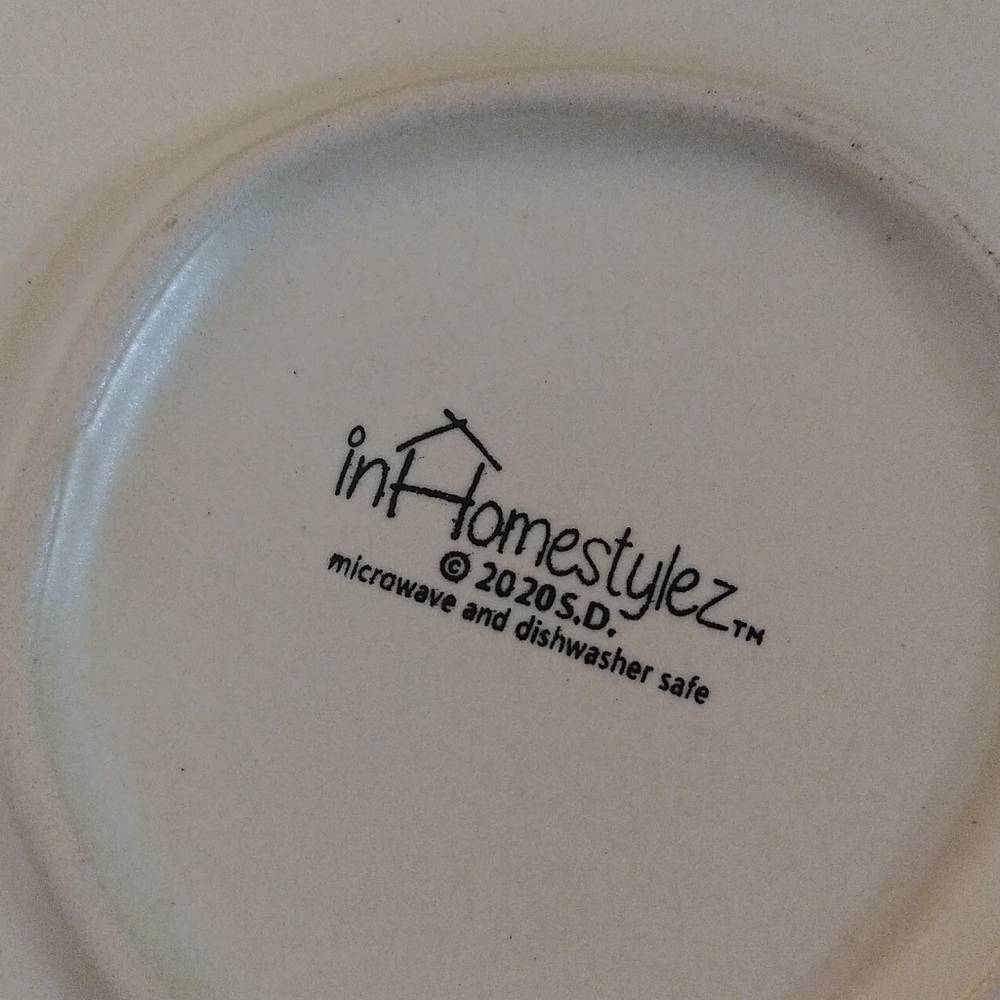(2) inHomeStylez Ceramic/Stoneware 11" Dinner Plates "Ruby Hummingbird" - Picture 11 of 11